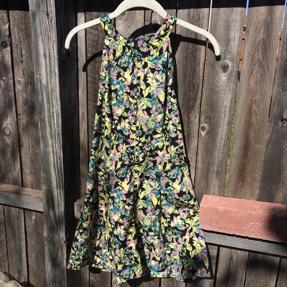 Ambar High-Neck Romper - Picture 2 of 4